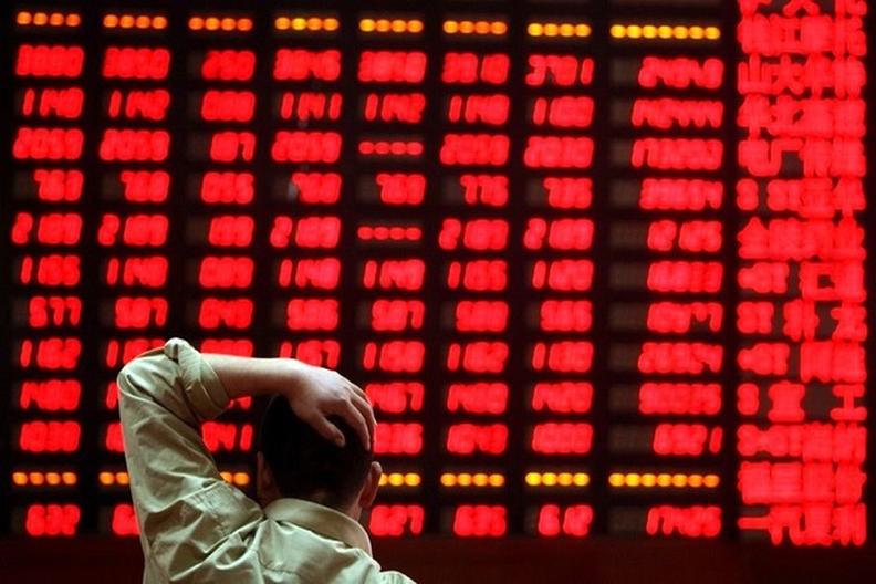 یک وکیل دادگستری: تعیین سود ثابت بدون ضرر در بورس مصداق کلاهبرداری است