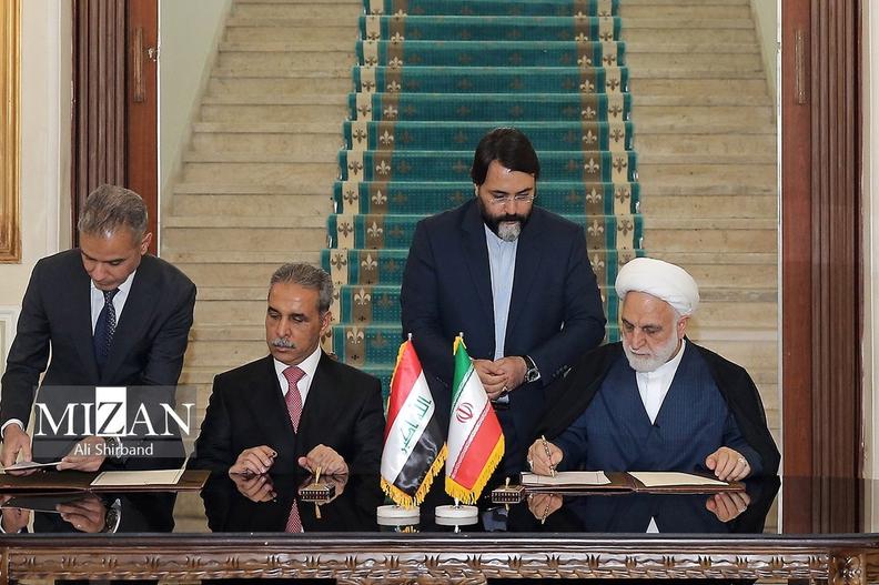 امضای ۲ یادداشت تفاهم همکاری حقوقی و قضایی میان ایران و عراق