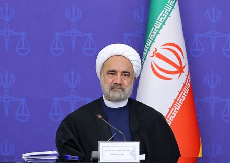 آرای مربوط به بدحجابی باید مطابق با قانون و عرف باشد