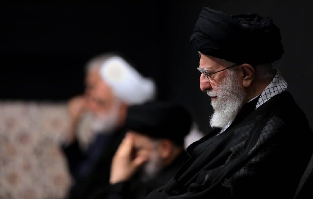 عزاداری شب عاشورای حسینی در حسینیه امام خمینی(ره)
