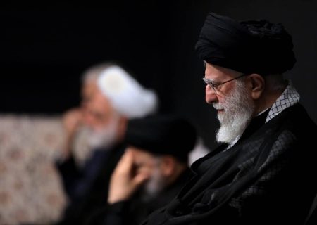 عزاداری شب عاشورای حسینی در حسینیه امام خمینی(ره)