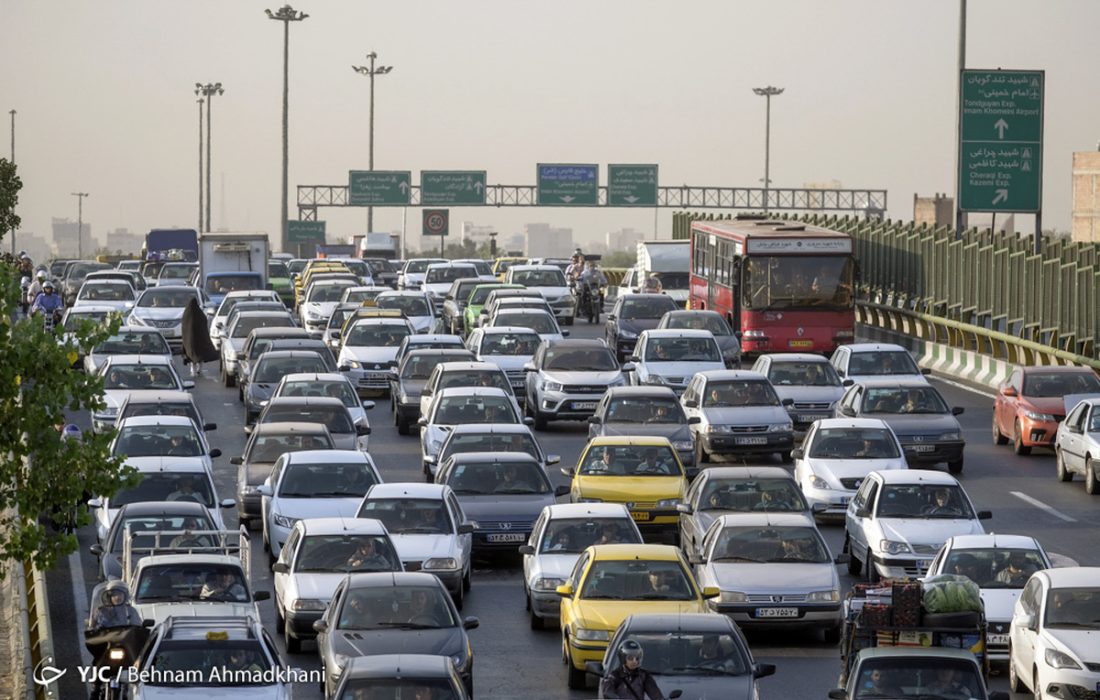 ترافیک نیمه سنگین در آزادراه کرج – تهران