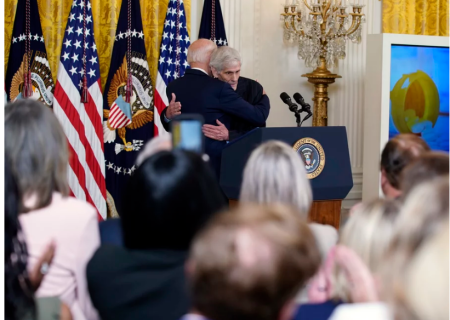 داروسازان در دادگاه ها با قانون جدید مبارزه می کنند!