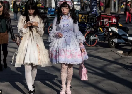 ممنوعیت استفاده از برخی البسه و پوشش های خاص در چین!