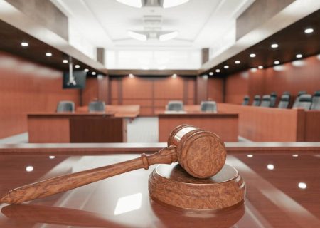 محدودیت رسانه های اجتماعی و تعارض قوانین