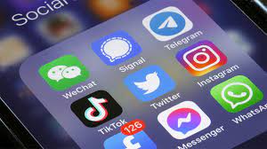 هدف گیری افراد با استفاده از رسانه‌های اجتماعی و داده‌های دیجیتال