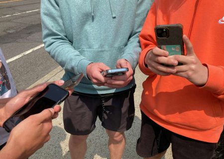 قانون محدود کردن دسترسی کودکان به فیدهای اعتیادآور