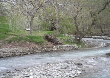 گردشگران وارد حریم رودخانه ها نشوند