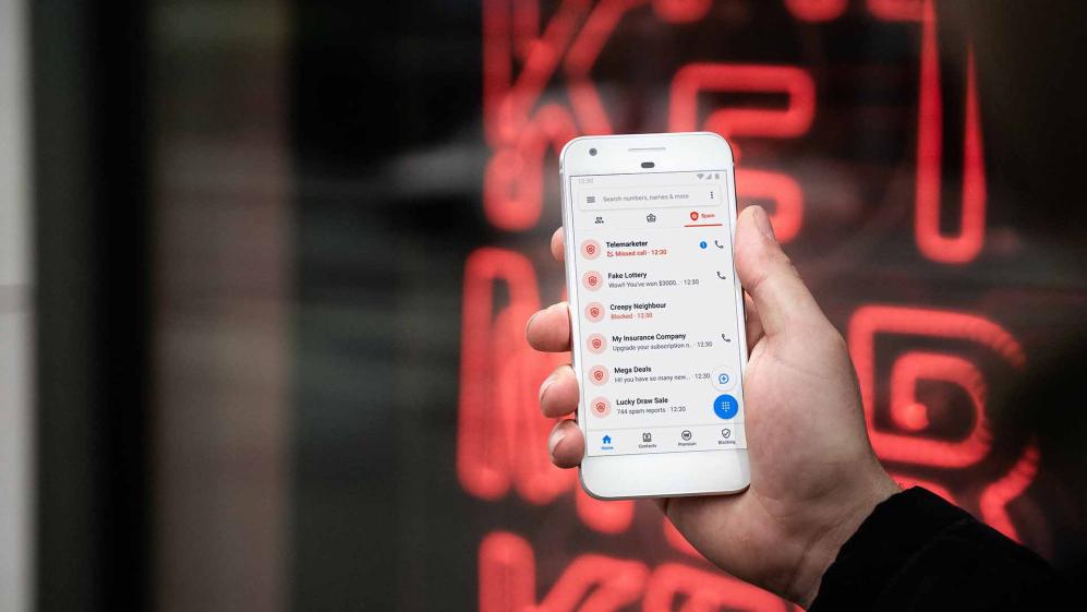 نگاهی به کلاهبرداران شبکه های اجتماعی