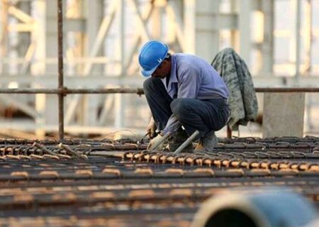 حقوق پایین کارگران منجر به حذف آنها از لیست متقاضیان وام مسکن شد!