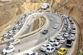 پلیس :جاده چالوس از ساعت ۱۶ به سمت تهران یکطرفه می شود