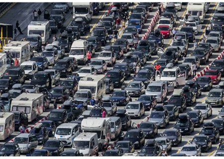 آزادراه تهران – کرج – قزوین قفل شد/ ترافیک سنگین در البرز