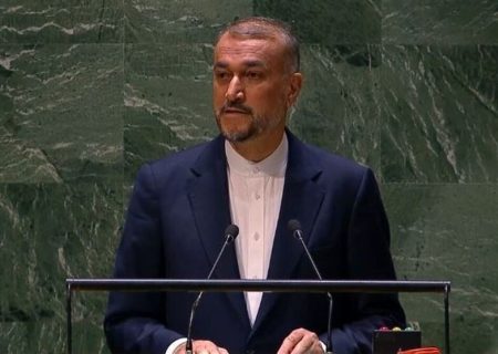 امیر عبداللهیان:رژیم اشغالگر هیچ خط قرمزی را در نسل‌کشی در غزه و کرانه باختری رعایت نمی‌کند/آمریکا و انگلیس با حمله نظامی به یمن مرتکب اشتباه راهبردی شدند