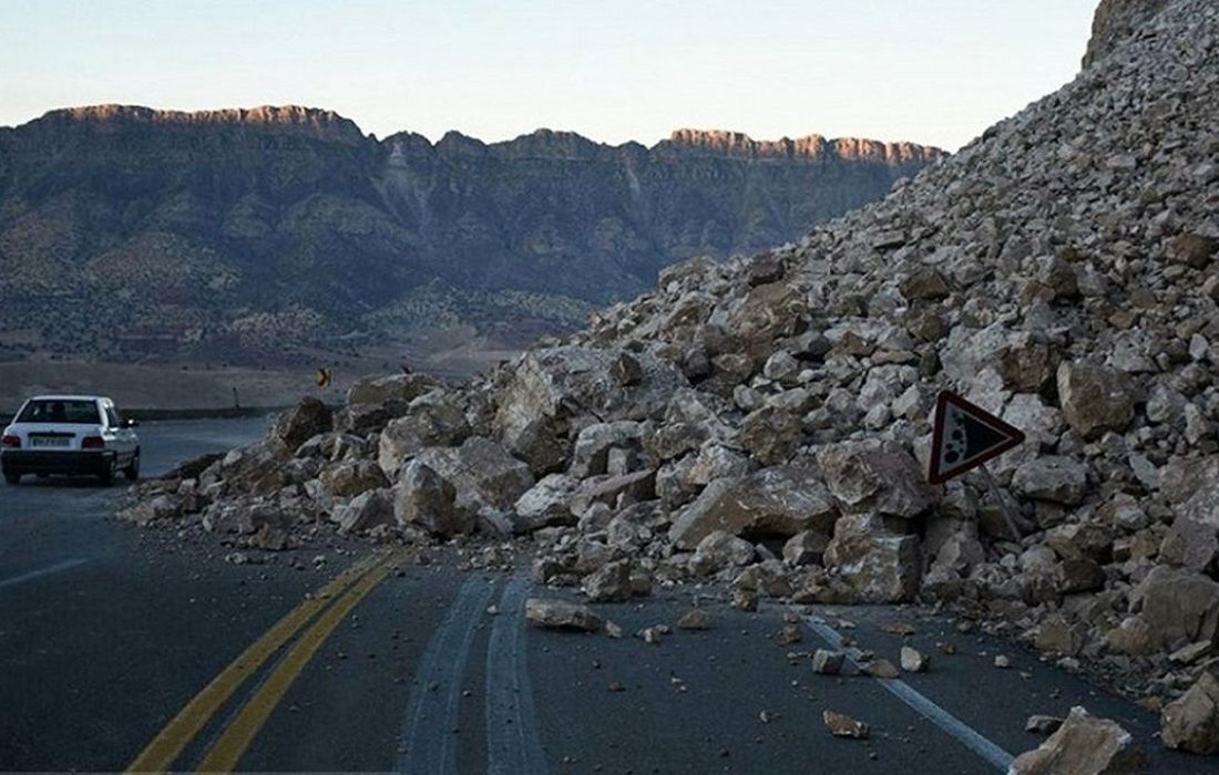 پلیس راه البرز هشدار داد:  خطر سقوط بهمن و ریزش سنگ در محورهای کوهستانی