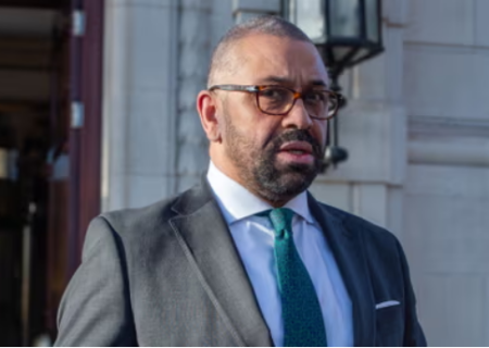 وزیر کشور بریتانیا: استفاده دشمنان بریتانیا از دیپ‌فیک‌های هوش مصنوعی برای تقلب در انتخابات