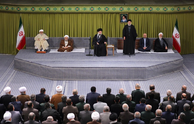 رهبر انقلاب: مصیبت غزه،مصیبت بشریت است/راه‌حل پایان بحران غزه کنار کشیدن قدرت‌های بزرگ جهانی است