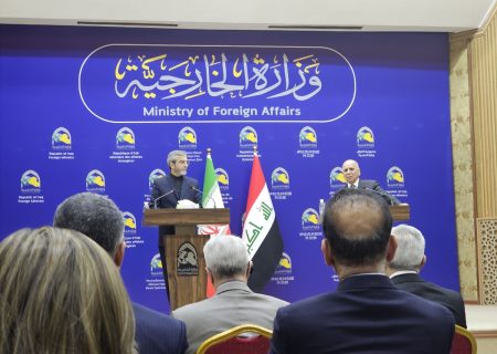 باقری: ایران و عراق ۲ رکن اصلی منطقه‌اند/ کشورهای اسلامی باید جلوی جنایات صهیونیست‌ها را بگیرند