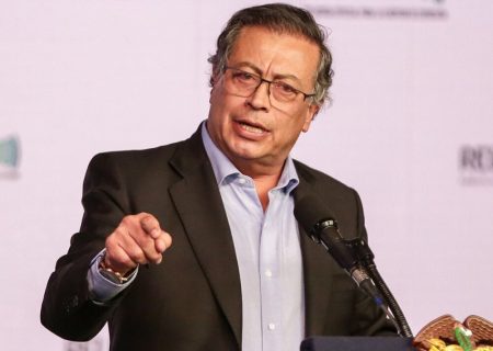 انتقاد رئیس‌جمهوری کلمبیا از سکوت رسانه‌ای در قبال جنایت‌های اسرائیل در غزه