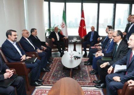 پزشکیان در دیدار اردوغان: آینده بهتر کشورهای اسلامی در گرو تلاش موفق برای ایجاد وحدت است