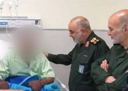 سردار سلامی: ‌کنار ملت ‌غزه و لبنان می‌مانیم/ پیروز میدان هستید