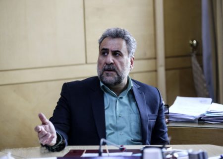 فلاحت پیشه: سیاست نه جنگ و نه مذاکره ایران و آمریکا ادامه دار است