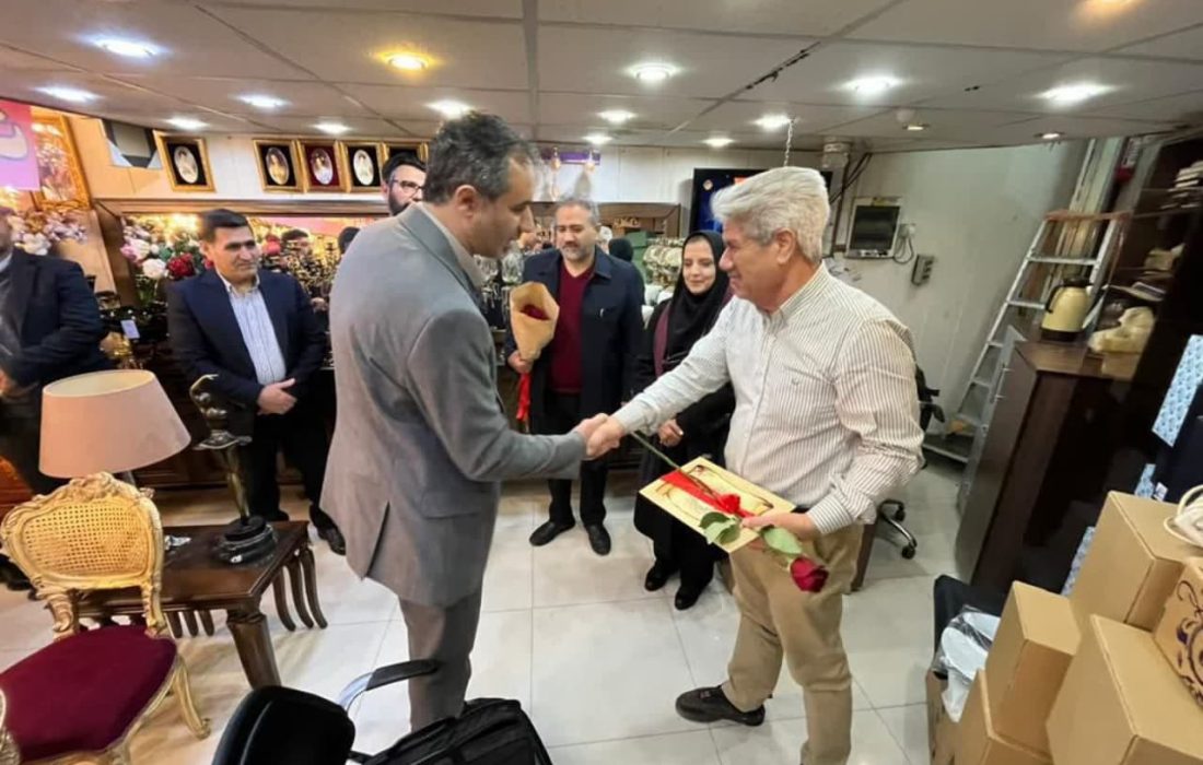 تجلیل از کسبه منطقه گوهردشت کرج