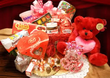 ولنتاین؛ تهاجم یا جایگزینی فرهنگی