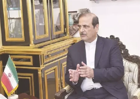 سفیر سابق ایران در کویت در گفت و گو با عدل البرز:موضع جدید ترامپ هم فرصت و هم تهدیدی برای منطقه است