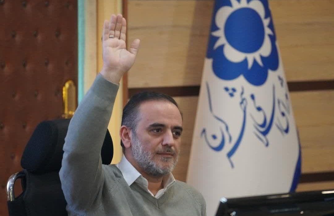 علیرضا رحیمی پیشنهاد داد: پیمانکارسالاری در حوزه های خدماتی حذف شود/ دست پیمانکاران از سفره حقوق کارگران شرکتی و حجمی را کوتاه کنید