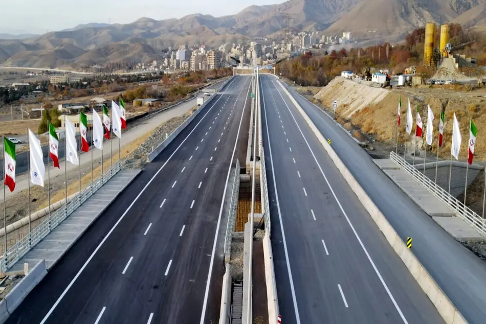 پورمحمدی: پروژه بزرگ آزادراه شمالی کرج با هدایت استاندار به الگویی موفق در کشور تبدیل خواهد شد