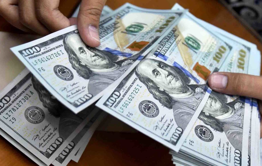 رئیس‌جمهور پیش از استیضاح وزیر صمت تیم اقتصادی را ترمیم کند