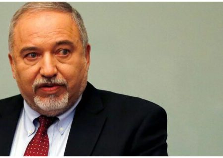 لیبرمن: کابینه نتانیاهو تهدید امنیتی برای اسرائیل است