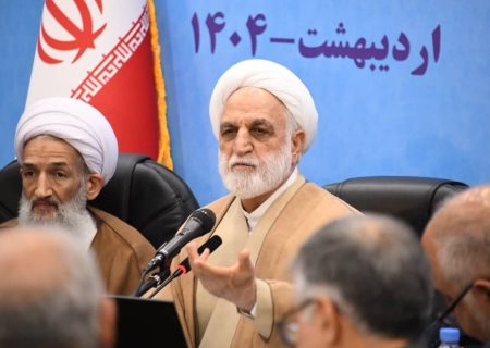 رئیس قوه قضائیه: تمایلی به افزایش زندانی یا توقیف رسانه نداریم؛ اما ملتزم به قانون هستیم