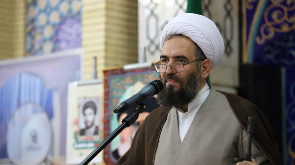 تأکید امام جمعه مهستان بر ضرورت تسریع در پروژه مترو و رفع کمبود اتوبوس
