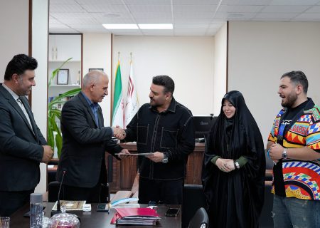 بهرنگ علوی، با پیراهن جوکر خود، ۶ زندانی را آزاد کرد