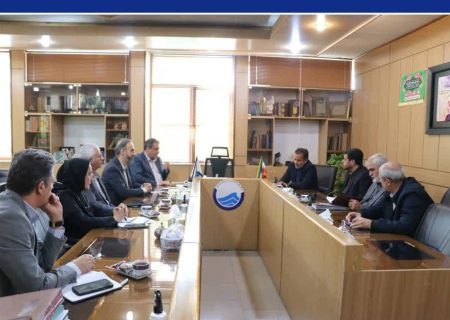 نشست مشترک مدیرکل اوقاف و مدیرعامل آبفا البرز برای ارتقای سطح خدمات‌رسانی به شهروندان